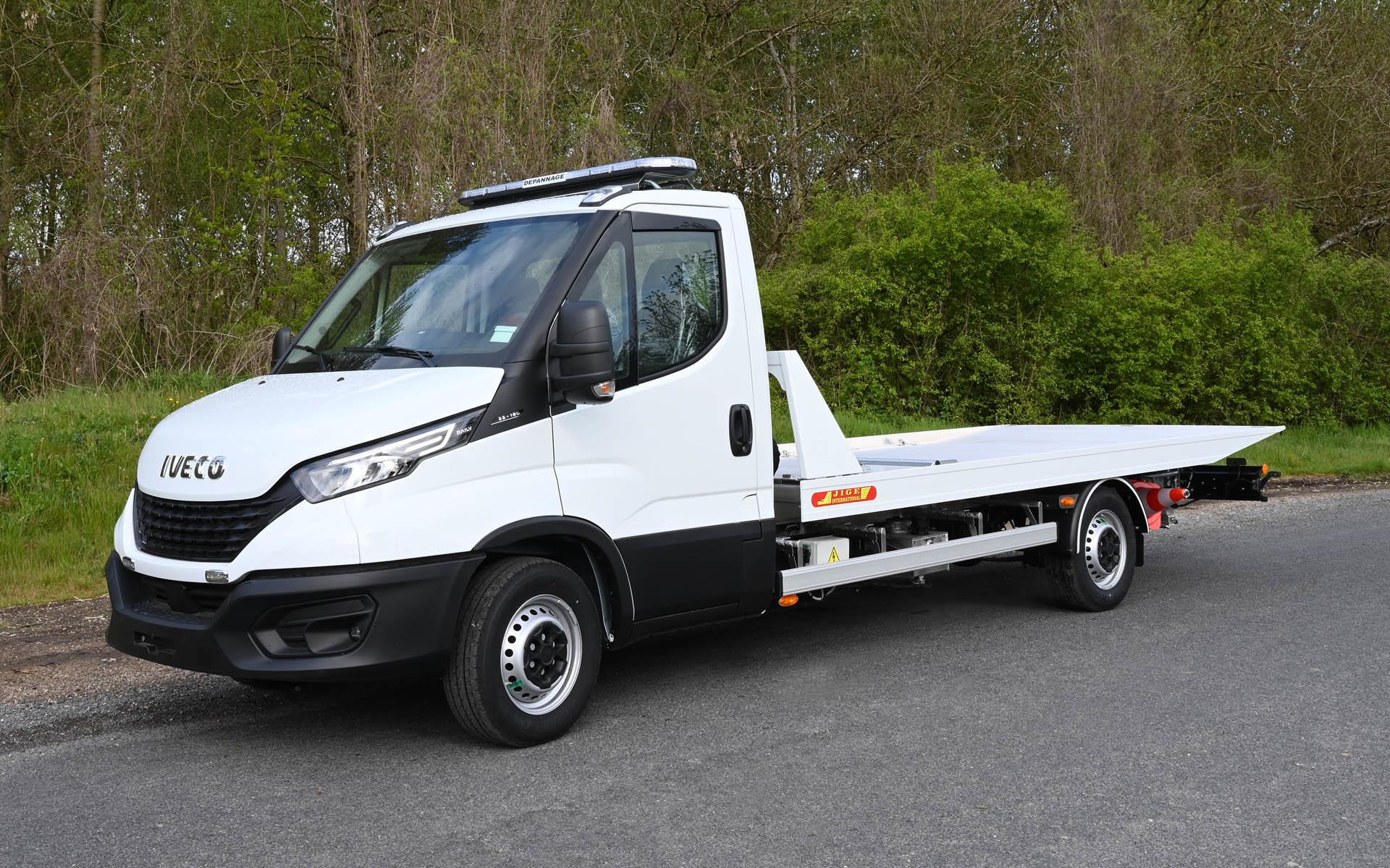 Vehicule neuf n°14216