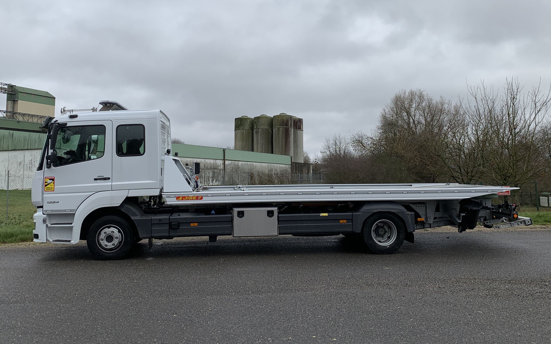 Vehicule neuf n°14384