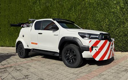 TOYOTA LIGHT CITY TOYOTA HILUX