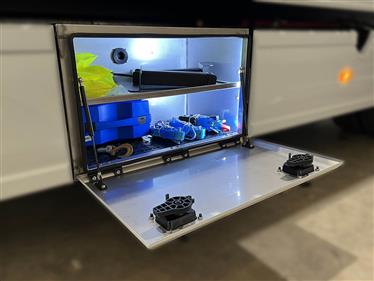 option ECLAIRAGE DANS COFFRE (1)