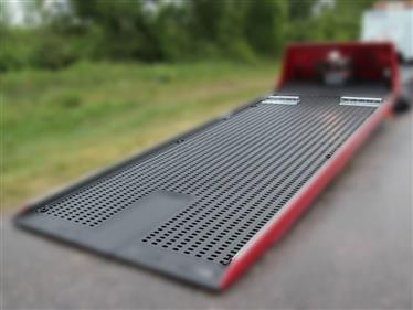 option PLATEAU AVEC TOLE PERFOREE 