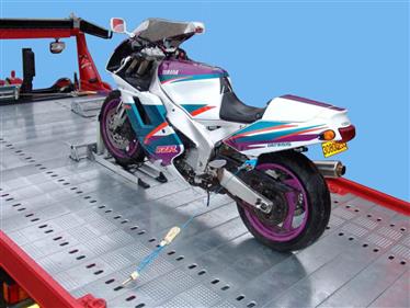 option PLATEAU AVEC 2 TROUS DE CALE POUR PORTE MOTO