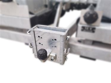 option ATTELAGE REMORQUAGE ARRIERE REGLABLE TYPE BOULE