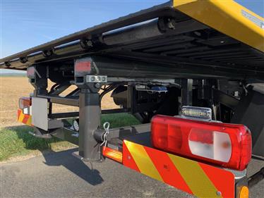 option BARRE ANTI-ENCASTREMENT ESCAMOTABLE HYDRAULIQUEMENT