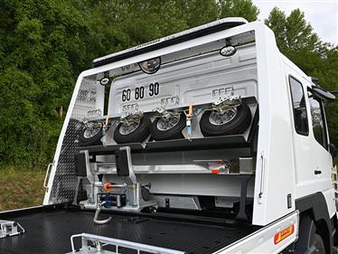 option CABLAGE ET POSE ENSEIGNE/ACCESSOIRE SUR FLYER