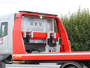 option CABLAGE ET POSE ENSEIGNE/ACCESSOIRE SUR FLYER