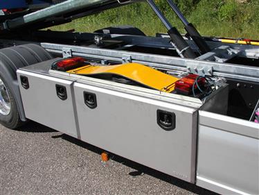 option SUPPORT RANGEMENT PLAQUE DE REMORQUAGE