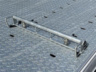 option CALE ROUE PLATEAU SUPPLEMENTAIRE (1)