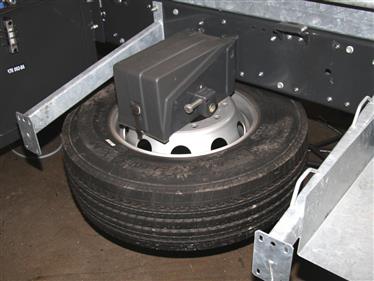 option PORTE ROUE SECOURS D'ORIGINE DEPLACE