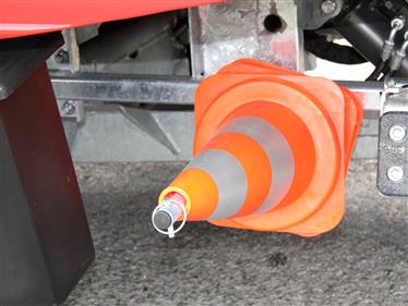 option SUPPORTS POUR PELLE, BALAI ET CONES