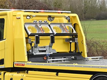 option SUPPORTS CHARIOTS FOURRIERE US AU DESSUS DU TREUIL