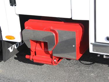 option PROTECTION INOX AU BAS DES H-BEAMS