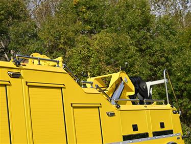 option MAIN COURANTE AU DESSUS DES COMPARTIMENTS