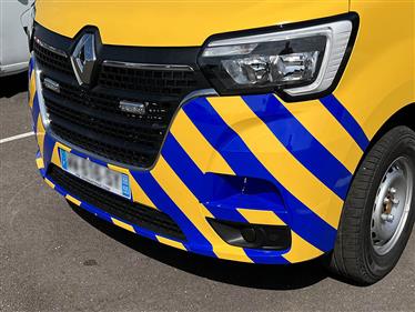 option PEINTURE CHEVRONS PARE CHOCS AV