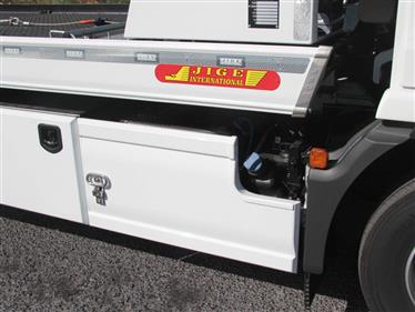 option PASSAGE PARE-CYCLISTES DEVANT LE CATALYTIQUE